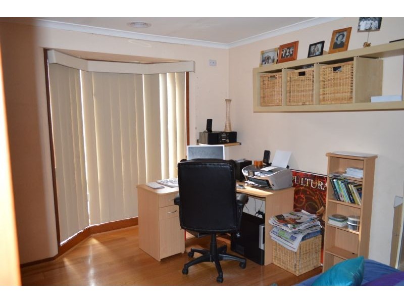 11/2 Jason Place, Hampton Park VIC 3976