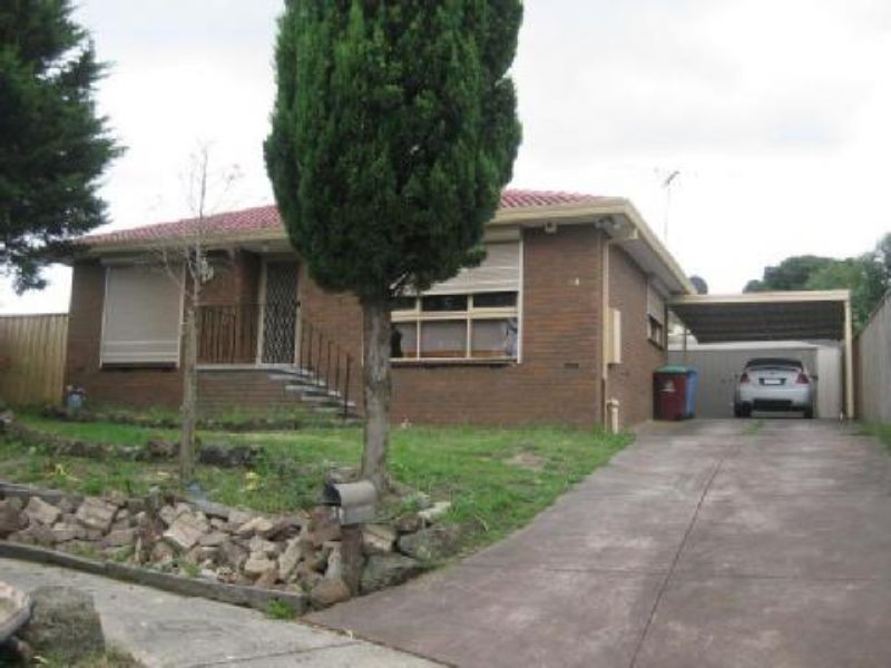 14 Ellaswood Court, Hampton Park VIC 3976