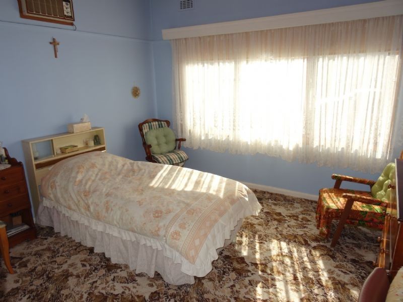 4 Masters Street, Dandenong VIC 3175