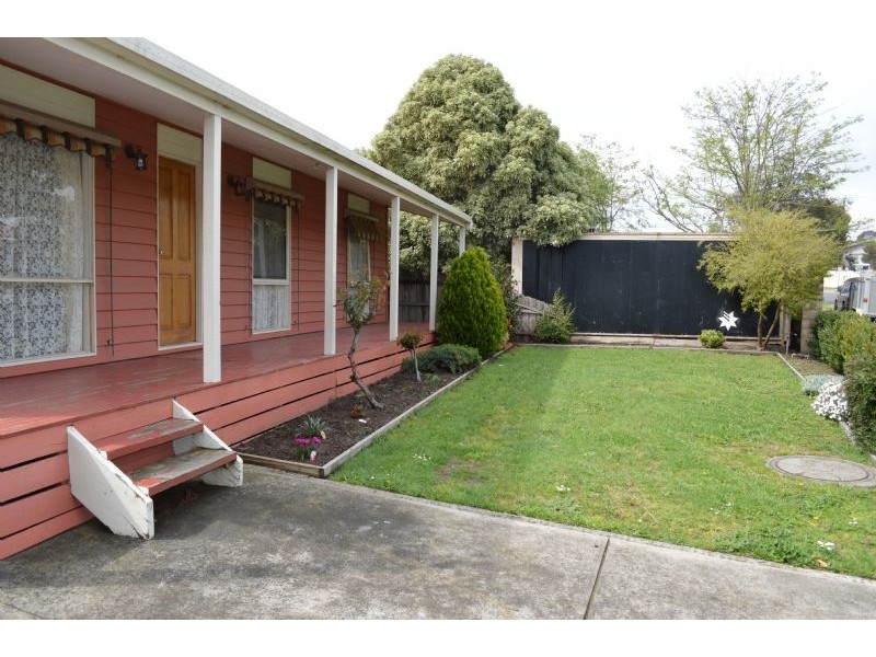95 Willow Drive, Hampton Park VIC 3976
