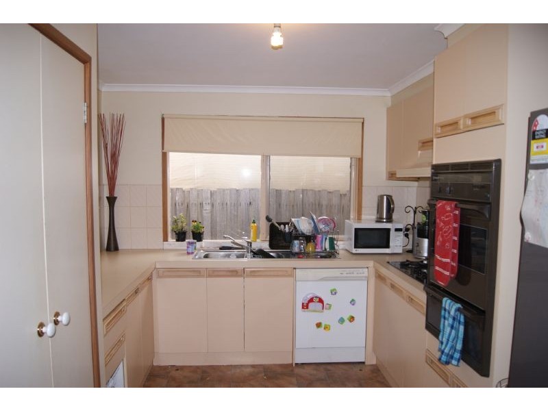 5 Rebecca Court, Cranbourne North VIC 3977