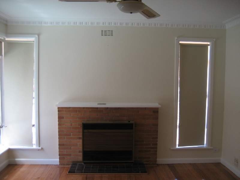 16 Gungarlan Drive, Keilor East VIC 3033