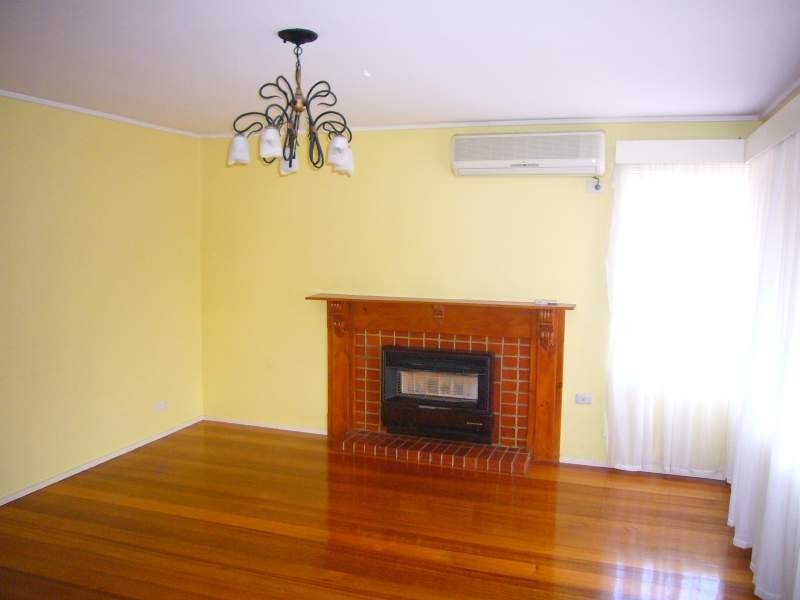 8 Short Street, Keilor East VIC 3033