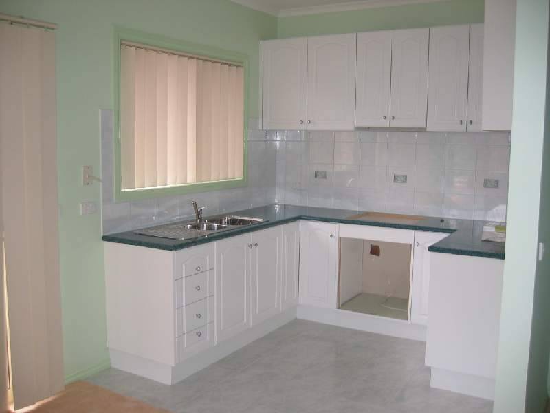 1/8 Swan Street, Keilor Park VIC 3042