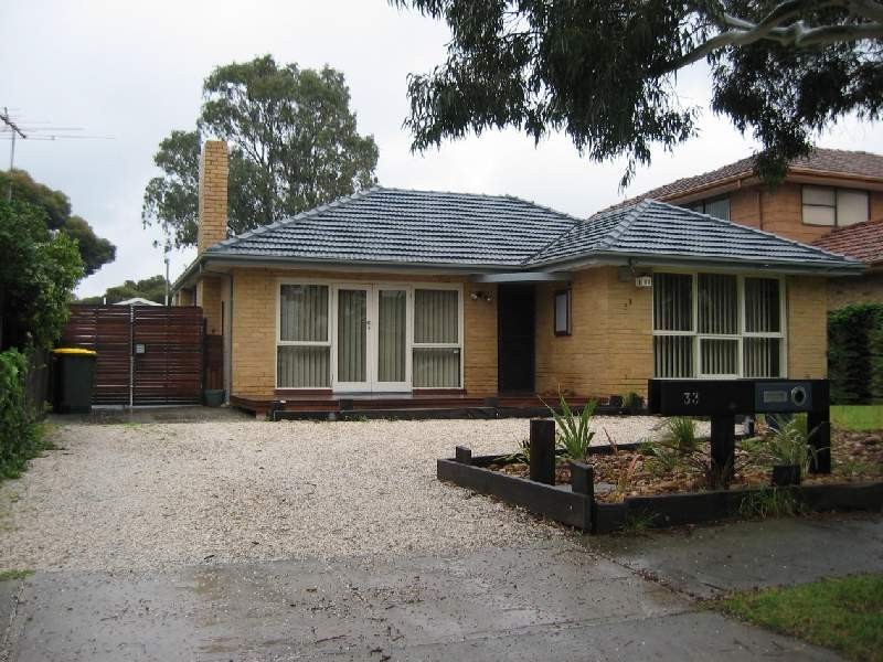 33 Borva Drive, Keilor East VIC 3033