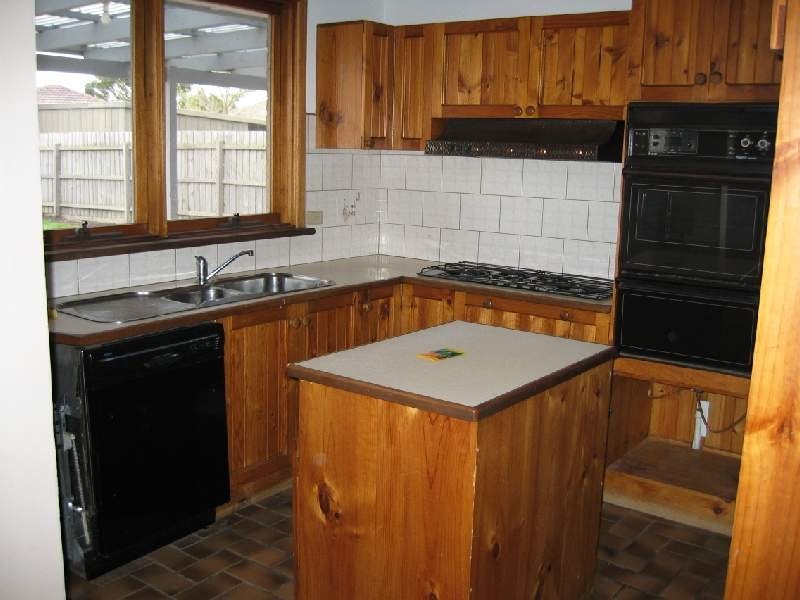 33 Borva Drive, Keilor East VIC 3033