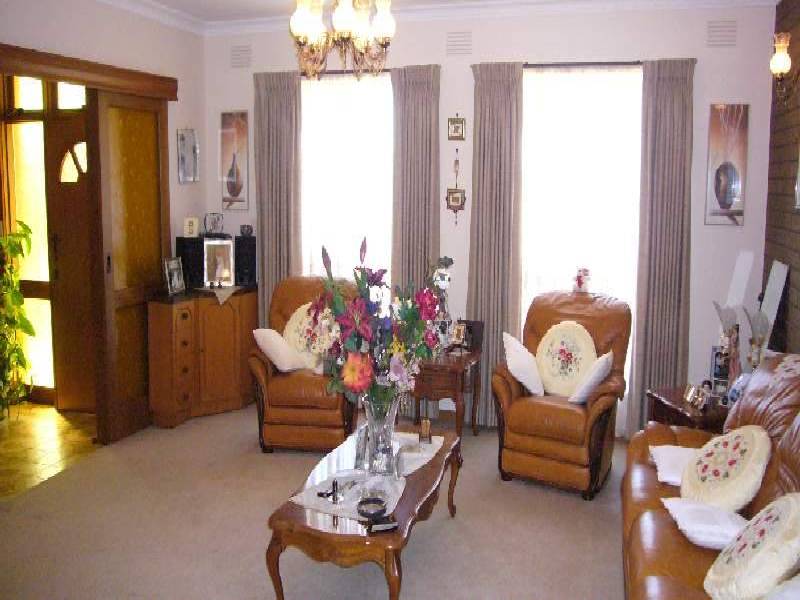 1 West Gateway, Keilor East VIC 3033