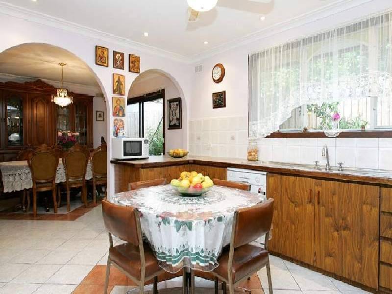 14 Herbert Crescent, Keilor East VIC 3033