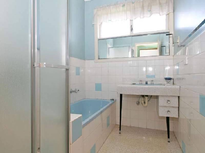 12 Sterling Drive, Keilor East VIC 3033