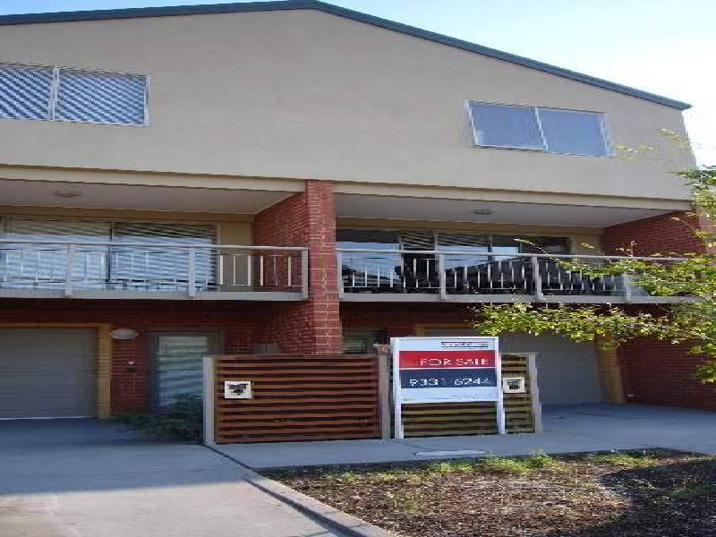 38 Village Way, Maribyrnong VIC 3032