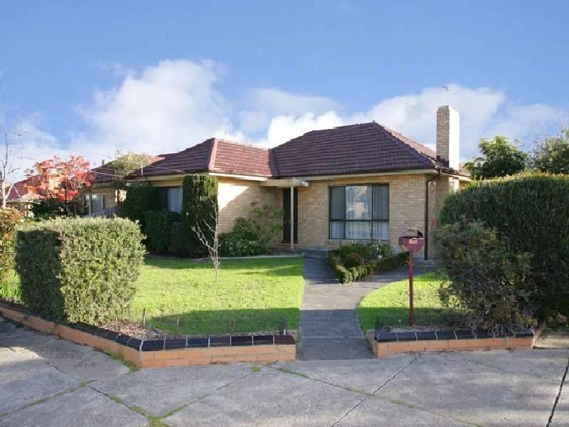 73 Kingsley Road, Airport West VIC 3042