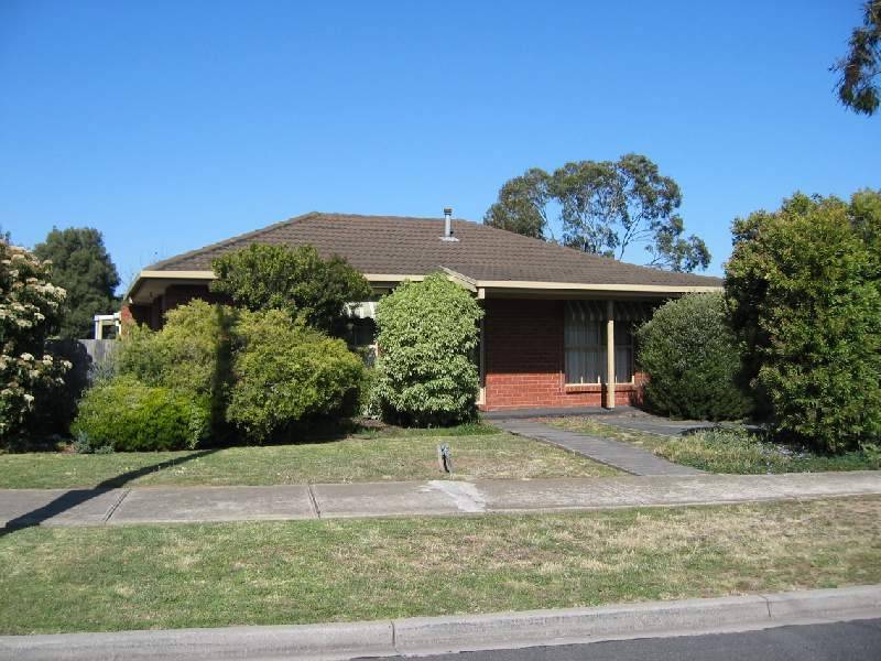 2/52 Orleans Road, Avondale Heights VIC 3034