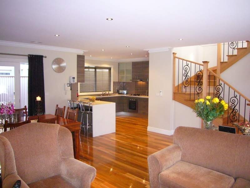 87 David Avenue, Keilor East VIC 3033