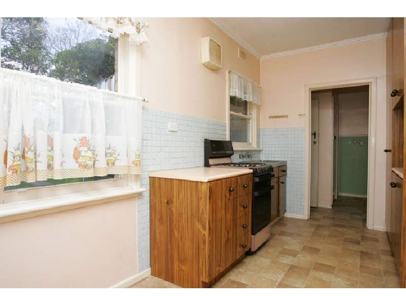 254 Parer Road, Airport West VIC 3042