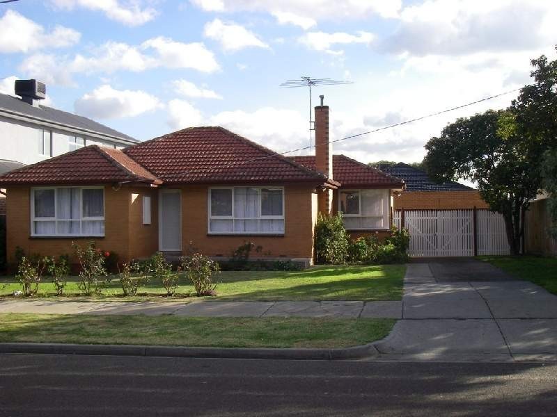 19 Kingsley Road, Airport West VIC 3042