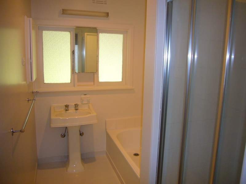 19 Kingsley Road, Airport West VIC 3042