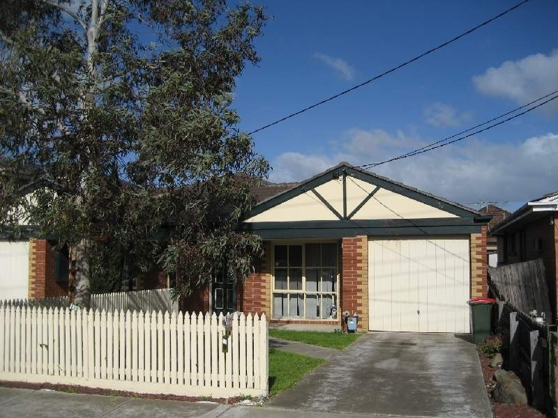 11a Wood Street, Avondale Heights VIC 3034