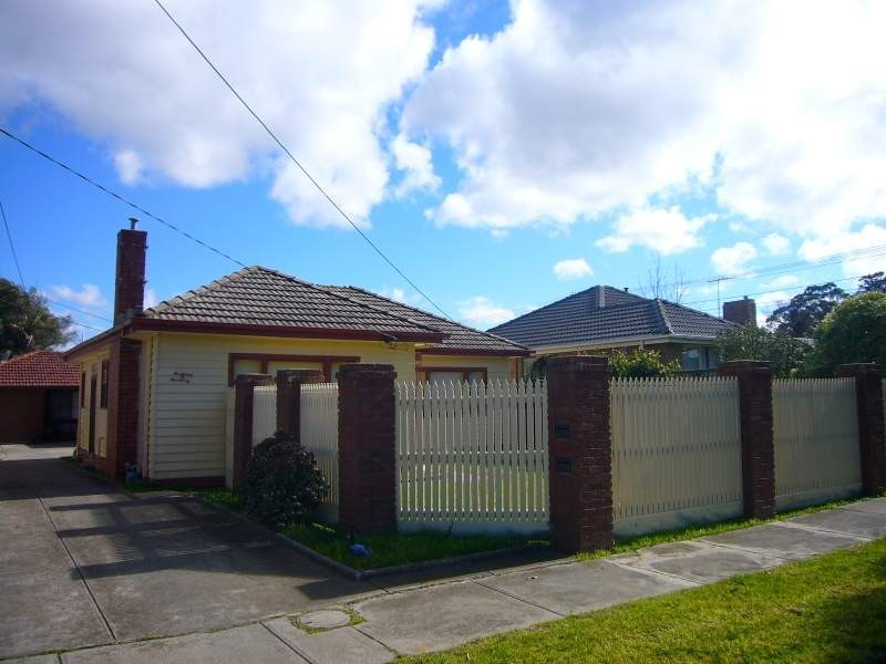 1/9 Herbert Street, Avondale Heights VIC 3034