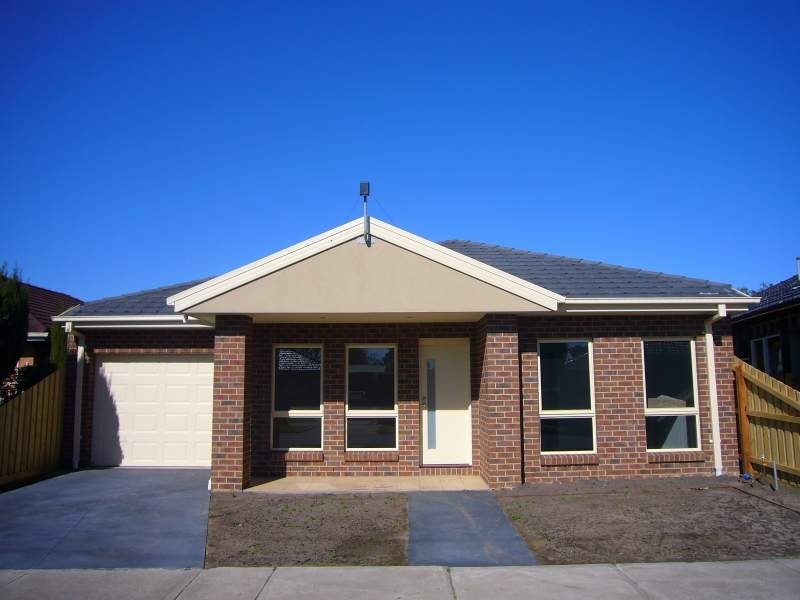 51 Clarks Road, Keilor East VIC 3033