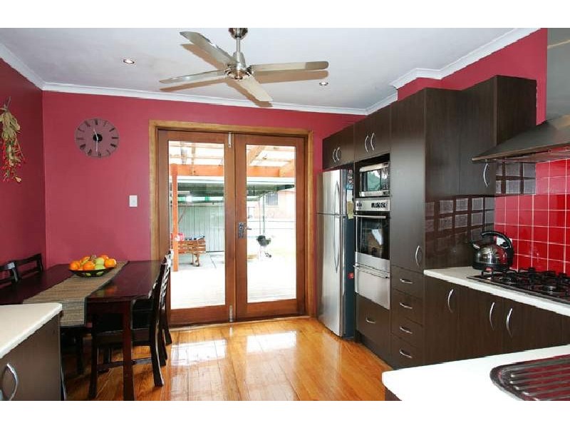 20 Macey Avenue, Avondale Heights VIC 3034