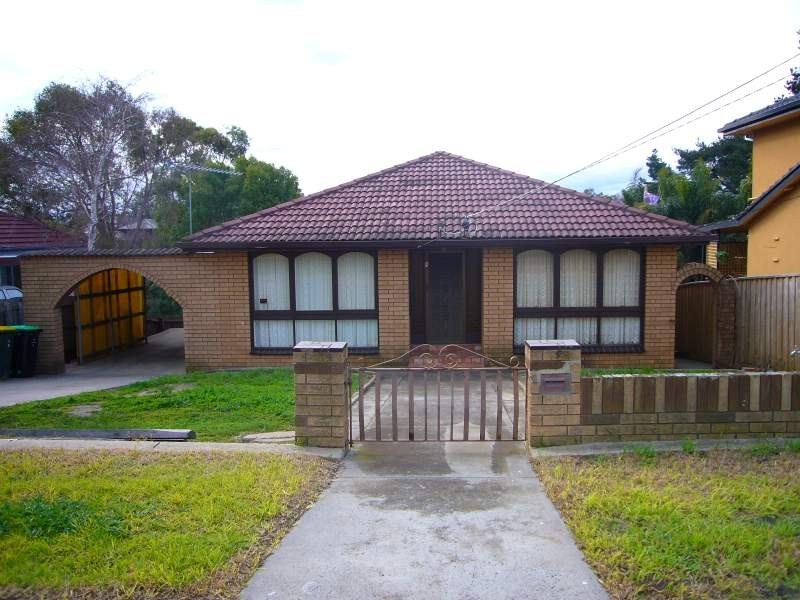 9 El Reno Crescent, Airport West VIC 3042