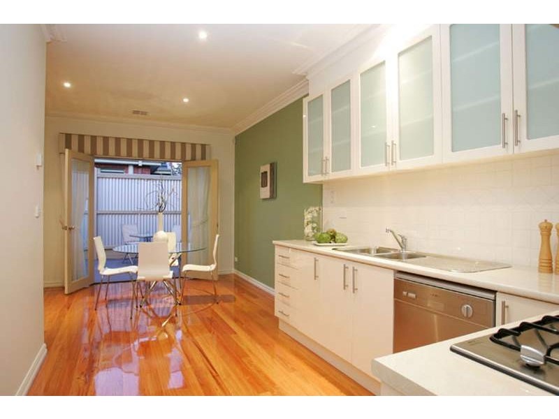 2/1 Elstone Court, Niddrie VIC 3042