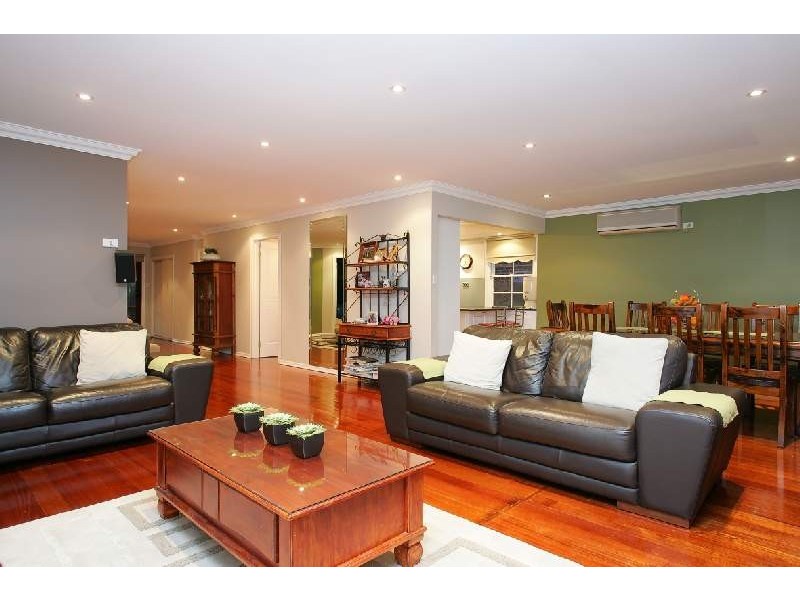 28 David Avenue, Keilor East VIC 3033