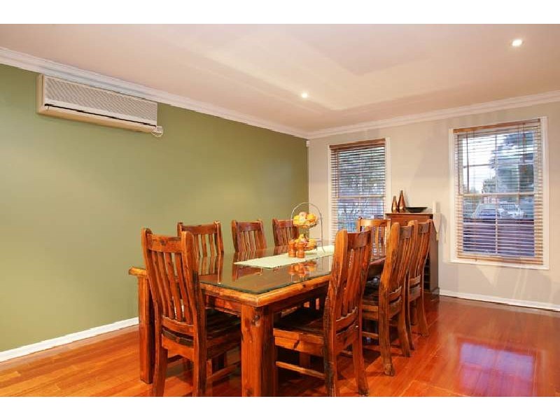 28 David Avenue, Keilor East VIC 3033