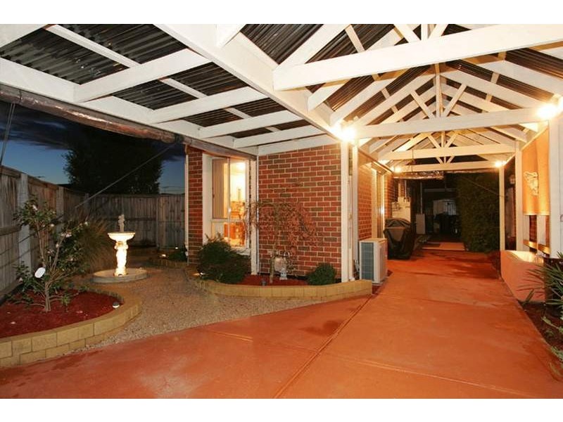 50 Rimcross Drive, Keilor East VIC 3033