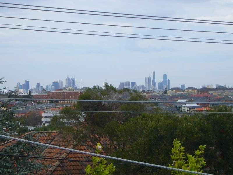 9 Riverview Street, Avondale Heights VIC 3034