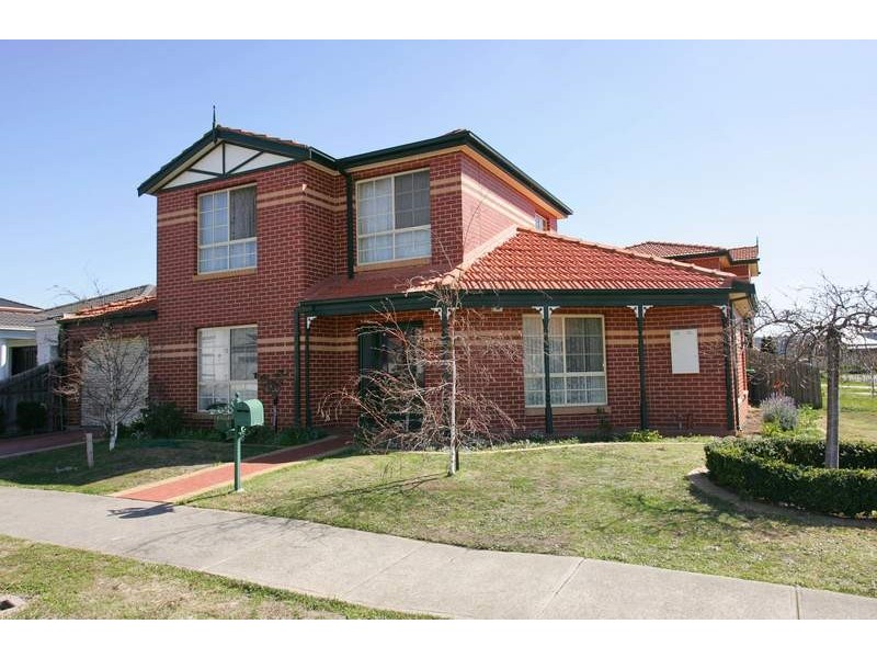 54 Border Drive, Keilor East VIC 3033