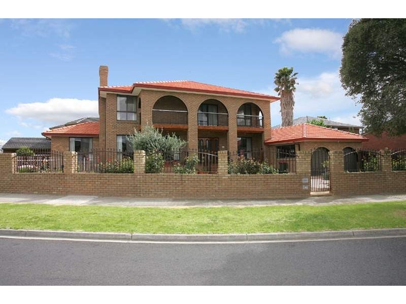 2 Prescott Place, Avondale Heights VIC 3034