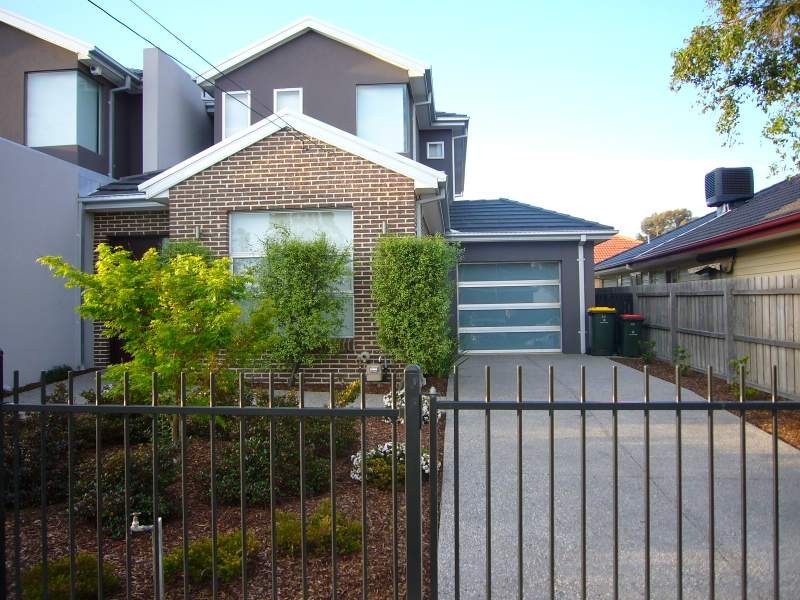 28 Duke Street, Avondale Heights VIC 3034