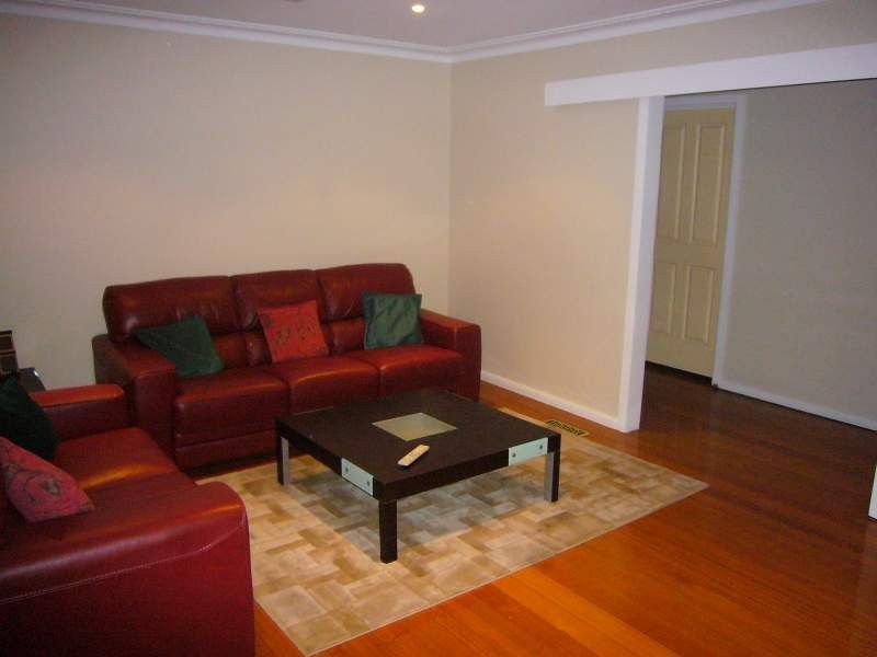 31 Fawkner Crescent, Keilor East VIC 3033