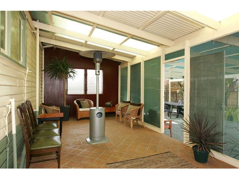 20 Garnet Street, Essendon West VIC 3040