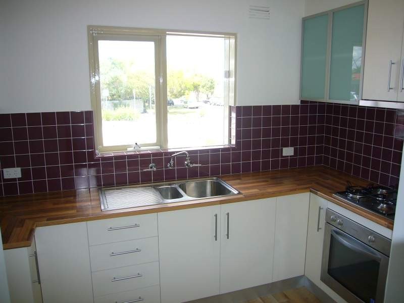 1/32 Richardson Street, Essendon VIC 3040