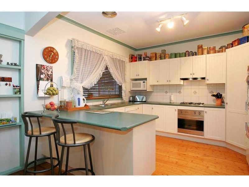 120 Bowes Avenue, Airport West VIC 3042