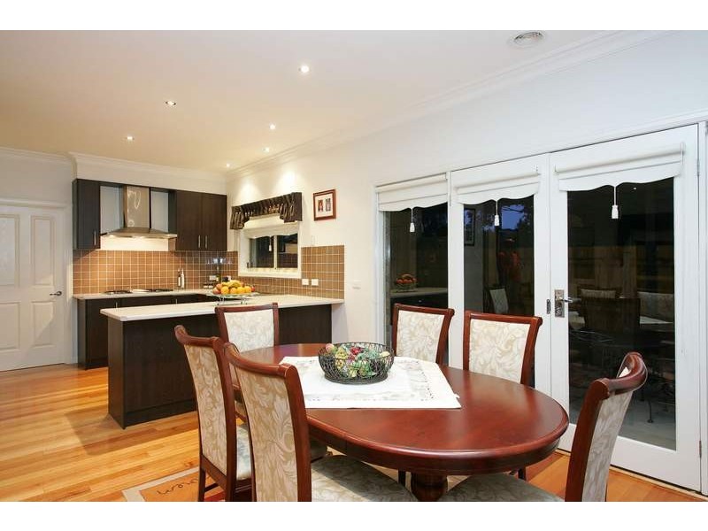 68 Deutscher Street, Avondale Heights VIC 3034