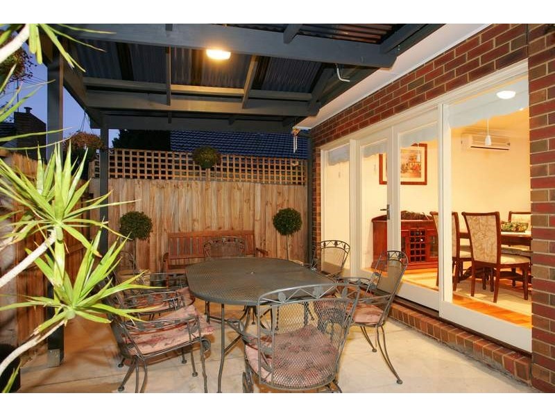 68 Deutscher Street, Avondale Heights VIC 3034