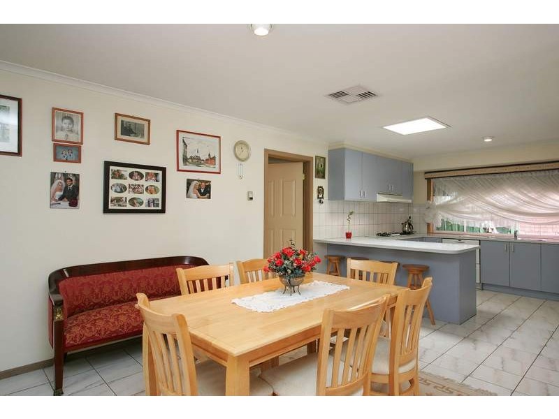 16 The Strand, Keilor East VIC 3033