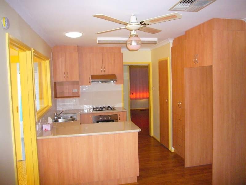 13 The Crossway, Keilor East VIC 3033