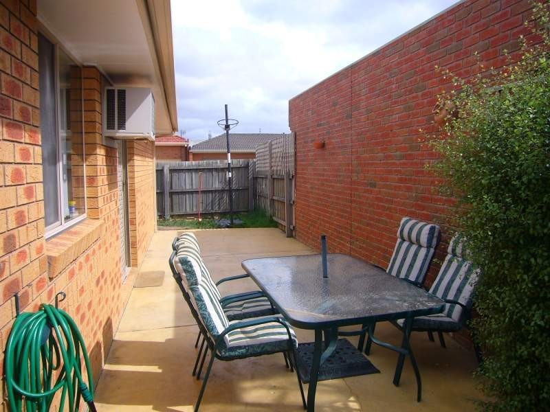 8A Yallop Street, Keilor East VIC 3033