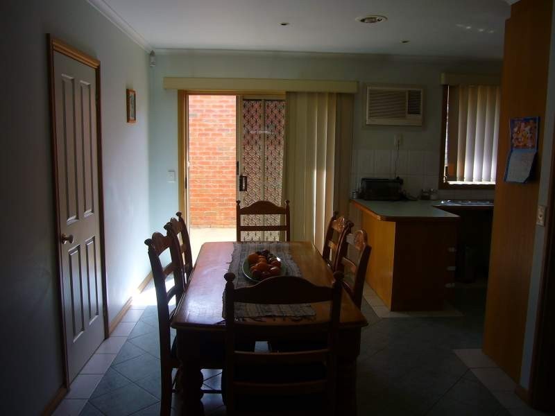 8A Yallop Street, Keilor East VIC 3033