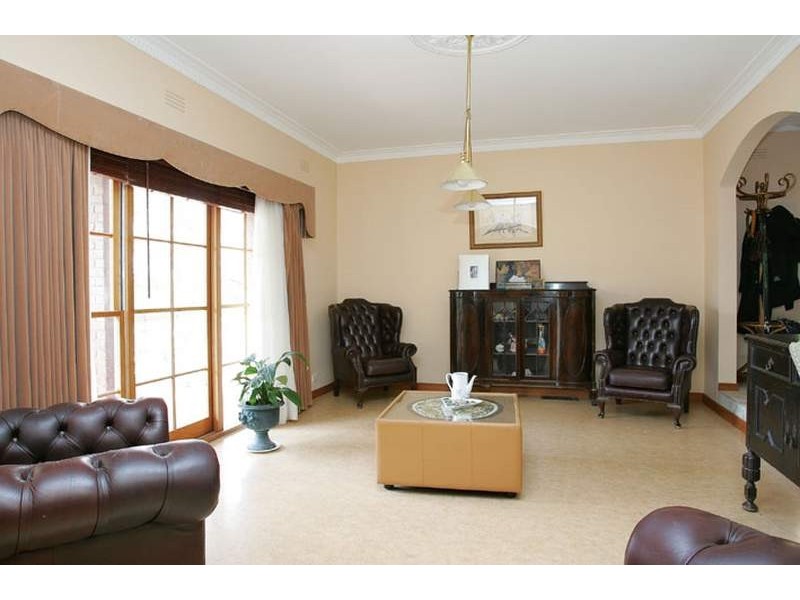 15 Judith Street, Keilor East VIC 3033