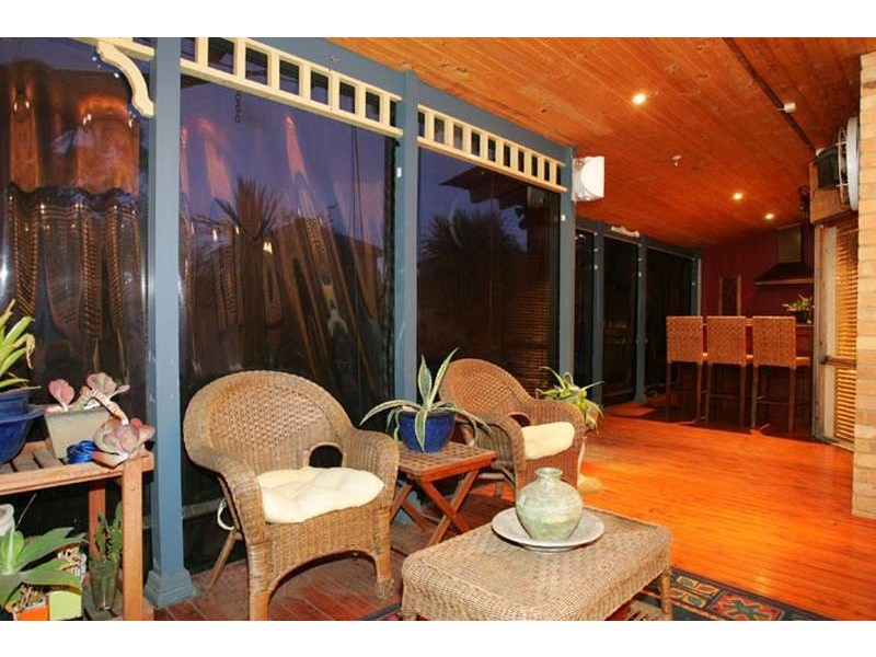9 Grange Road, Airport West VIC 3042