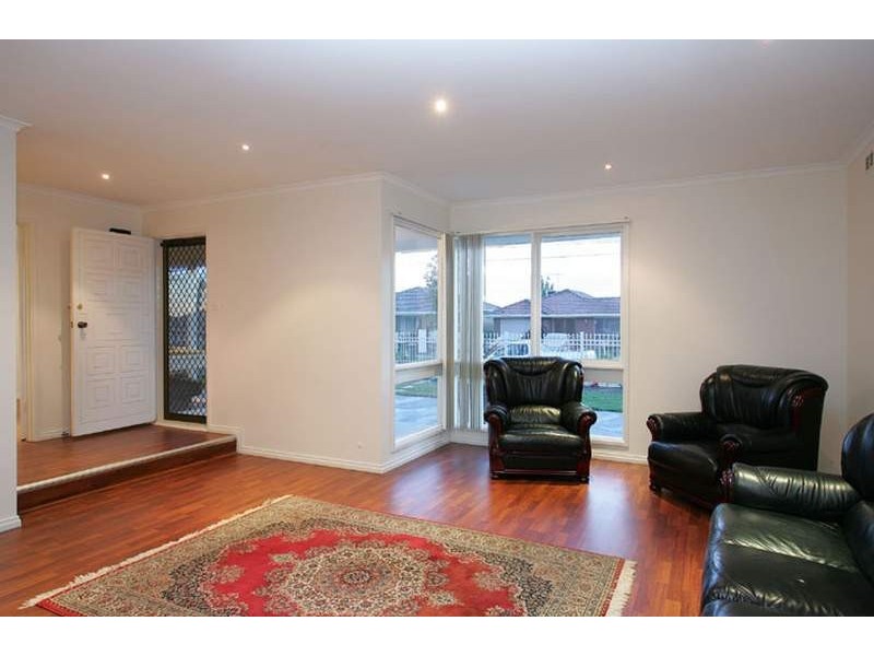 169 Sterling Drive, Keilor East VIC 3033