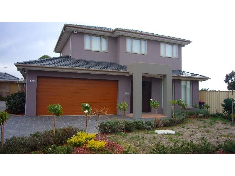 4/20 River Drive, Avondale Heights VIC 3034