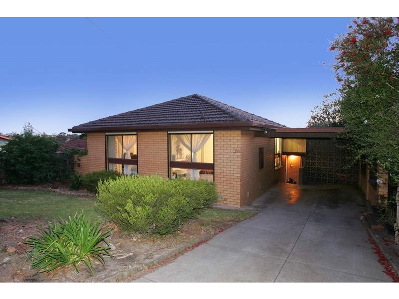3 Laura Grove, Avondale Heights VIC 3034