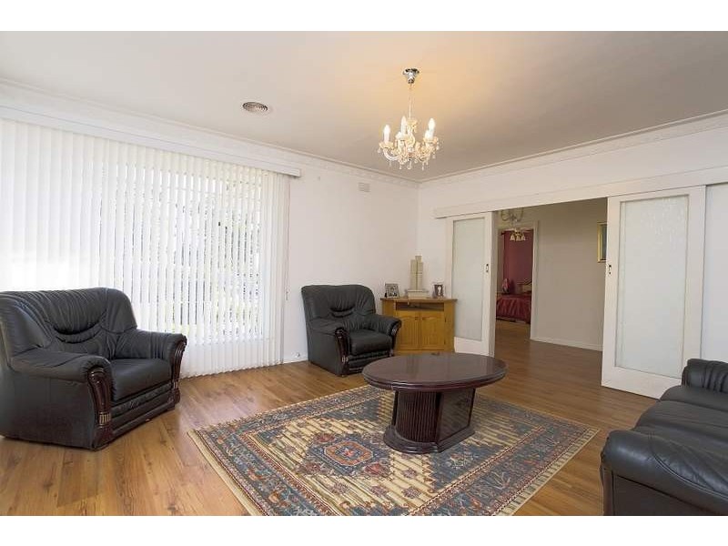 50 Rosehill Road, Niddrie VIC 3042