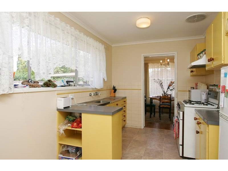 3 Woorigoleen Drive, Keilor East VIC 3033